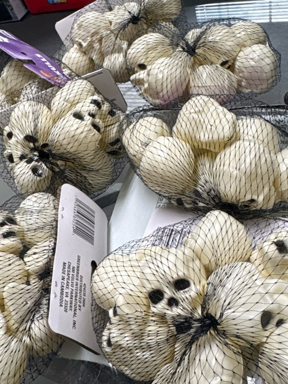 Cream Decorative Garlic Bulb Accents in Black Mesh - Home Accents Decor